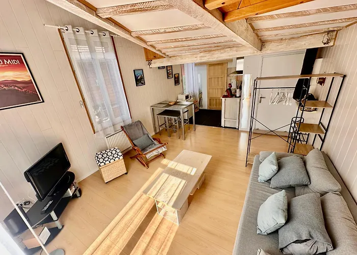 Le Marquis - Proche Gare - 15 Min Sanctuaire Apartment
